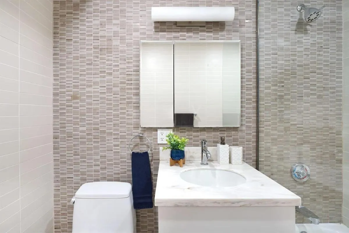 アパート 809-2B Studio With A Private Terrace By Columbus Circle ニューヨーク 米国