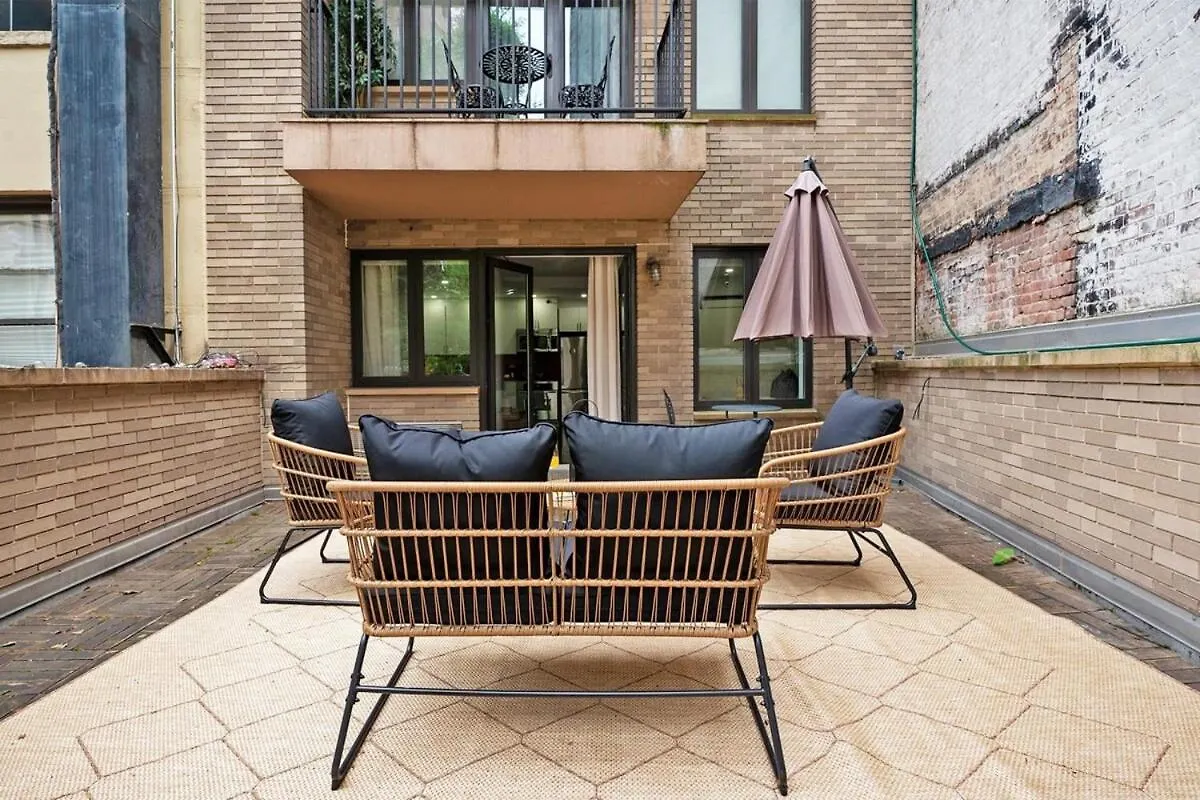 809-2B Studio With A Private Terrace By Columbus Circle ニューヨーク 0*,
